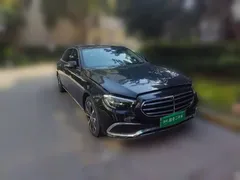 2023 Mercedes-Benz E-Class E 350 e L PHEV Sedan, чёрный — фото 3