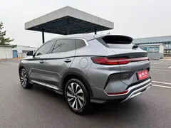 2023 BYD Song PLUS DM-i PHEV 110km Flagship Champion — фото 4