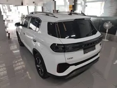 2021 Hyundai ix35 2.0L AT 2WD GLS Leading, белый — фото 5