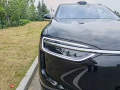 2026 Aito M7 EV Ultra 4WD 5-seat 192-line LiDAR, чёрный — фото 17