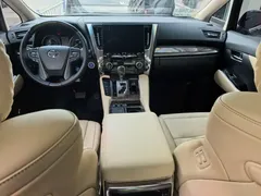 2023 Toyota Alphard 2.5L Hybrid Premium Gold, чёрный — фото 8