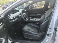 2022 Changan UNI-V 1.5T Premium — фото 6