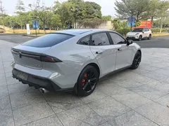 2022 Changan UNI-V 1.5T Premium — фото 18