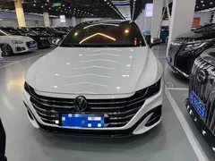 2024 Volkswagen CC 380TSI, белый — фото 2