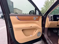 2025 Aito M9 EV Ultra 100kWh 5-seat 192-line LiDAR — фото 9