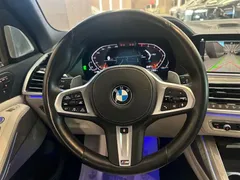 2021 BMW X7 xDrive40i Executive M Sport Package, чёрный — фото 10