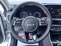 2021 Kia Seltos 1.5L CVT Trend, белый — фото 11