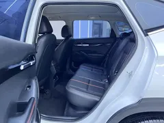 2021 Kia Seltos 1.5L CVT Trend, белый — фото 13