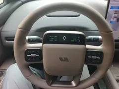 2025 Li Auto i6 4WD Standard — фото 6