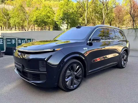 2022 Li Auto L9 Max