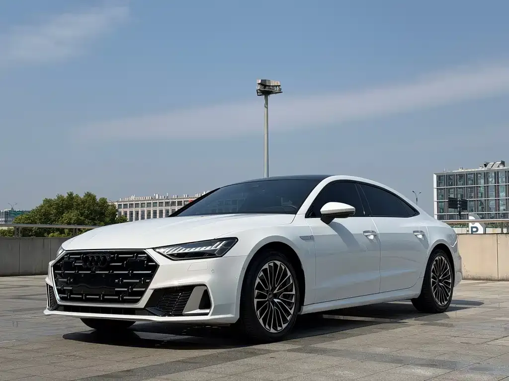 2022 Audi A7L 45 TFSI quattro S-line