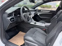 2022 Audi A7L 45 TFSI quattro S-line, белый — фото 6