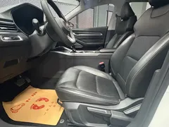 2022 Geely Emgrand 4th Gen 1.5L CVT Luxury, белый — фото 4