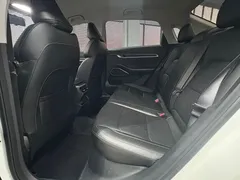 2022 Geely Emgrand 4th Gen 1.5L CVT Luxury, белый — фото 6