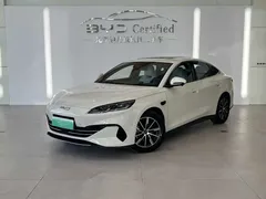 2025 BYD Seal 06 DM-i PHEV 120KM Smart Driving Premium, белый — фото 1