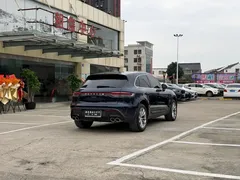 2022 Porsche Macan 2.0T, синий — фото 11