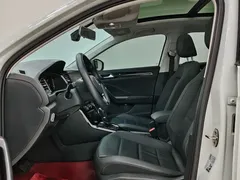 2022 Volkswagen T-Roc 280TSI DSG 2WD Comfort Plus, белый — фото 7