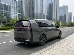 2024 Li Auto MEGA Ultra, чёрный — фото 5