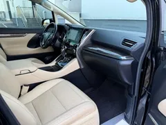 2021 Toyota Alphard Hybrid 2.5L Premium, чёрный — фото 33