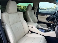 2021 Toyota Alphard Hybrid 2.5L Premium, чёрный — фото 35