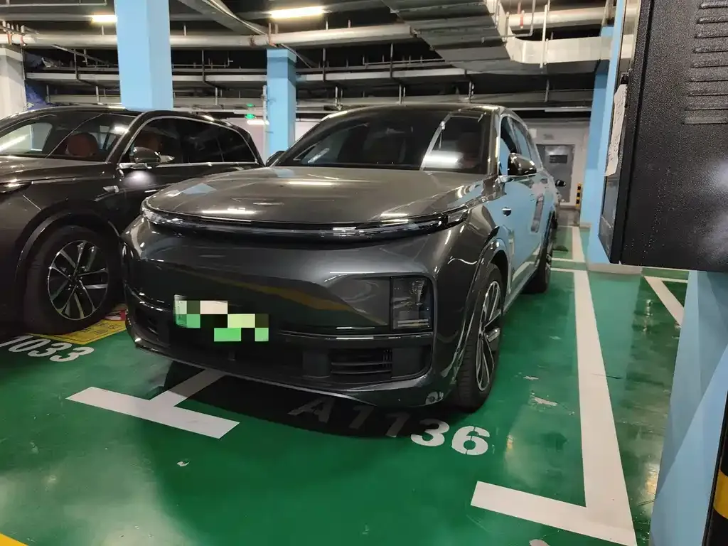 2024 Li Auto L8