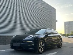 2022 Zeekr 001 Long Range Dual Motor WE EV, чёрный — фото 1