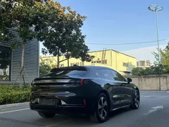 2022 Zeekr 001 Long Range Dual Motor WE EV, чёрный — фото 2