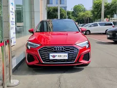 2021 Audi A3 L Limousine 35 TFSI Fashion Sport — фото 2