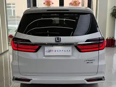 2022 Honda Odyssey 2.0L e:HEV Rui, белый — фото 10