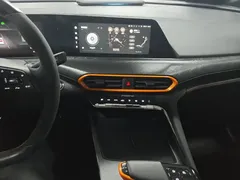 2022 Changan UNI-T 1.5T Sport Premium — фото 13