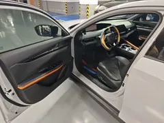 2022 Changan UNI-V 1.5T Premium — фото 16