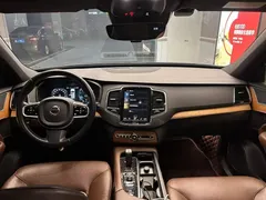 2021 Volvo XC90 7-seat, чёрный — фото 9