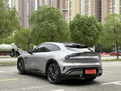 2025 Xiaomi YU7 4WD Max — фото 7