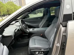 2025 Xiaomi YU7 4WD Max — фото 8