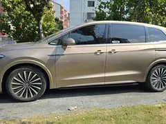 2020 Volkswagen Viloran 380TSI Premium — фото 9