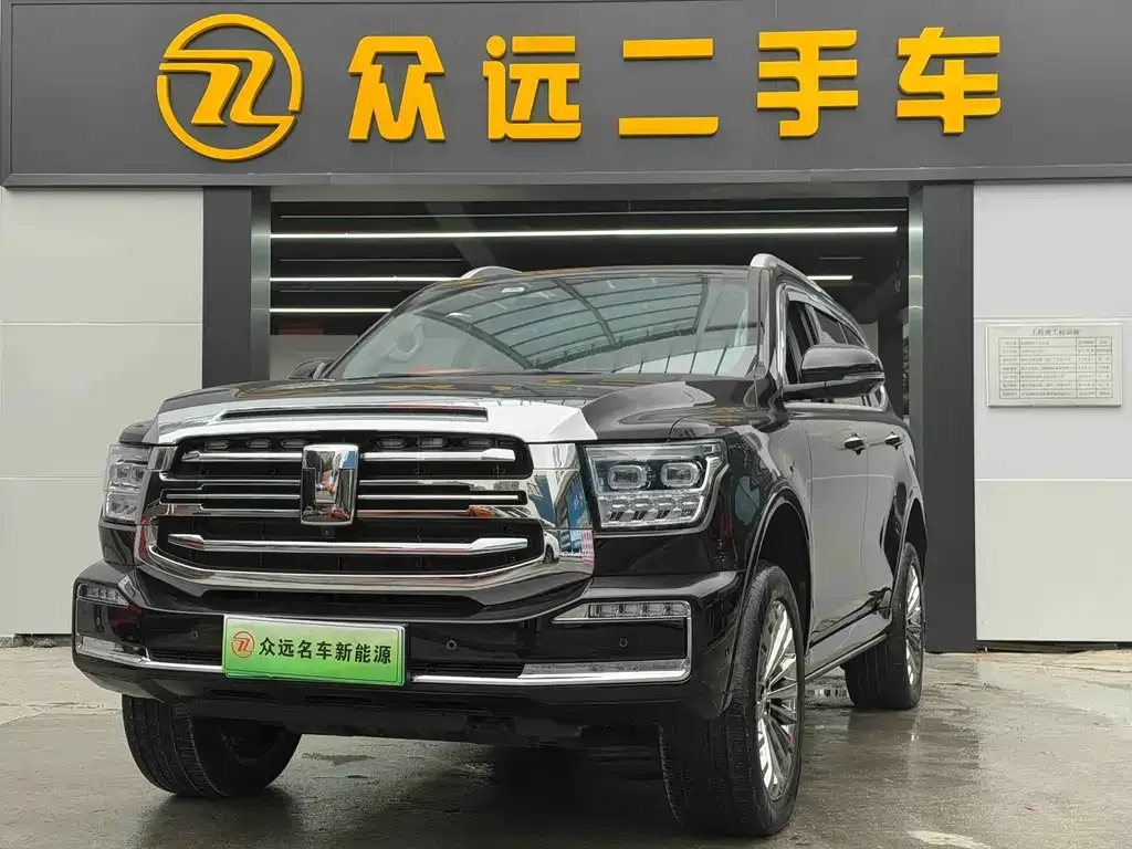 2023 Tank 500 Hi4-T PHEV
