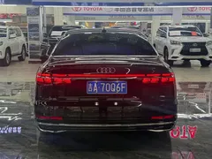 2023 Audi A8L 50 TFSI quattro Select, чёрный — фото 3
