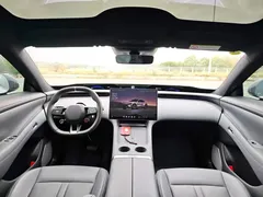 2025 Xiaomi YU7 RWD Long Range — фото 5