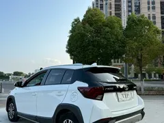 2021 Toyota Yaris L Zhixuan 1.5L CVT Leading, белый — фото 9