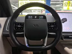 2025 Li Auto L9 Pro Smart Refresh, чёрный — фото 12