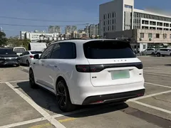 2025 Aito M8 EV Ultra 6-seat 4WD 192-line LiDAR, белый — фото 5