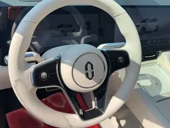 2025 Aito M8 EV Ultra 6-seat 4WD 192-line LiDAR, белый — фото 12