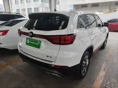2022 Changan CS75 1.5T DCT Luxury, белый — фото 7