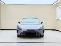 2024 Xiaomi SU7 RWD Standard Founder Edition — фото 2