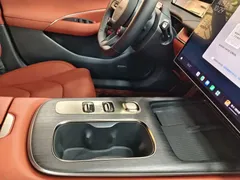 2024 Xiaomi SU7 RWD Standard Founder Edition — фото 8