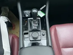 2022 Mazda 3 2.0L AT Obsidian Black — фото 13