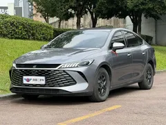 2025 BYD Qin PLUS DM-i PHEV Smart Driving 55km Leading — фото 1