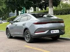 2025 BYD Qin PLUS DM-i PHEV Smart Driving 55km Leading — фото 4