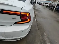 2023 Volvo S90, белый — фото 8
