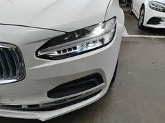 2023 Volvo S90, белый — фото 24